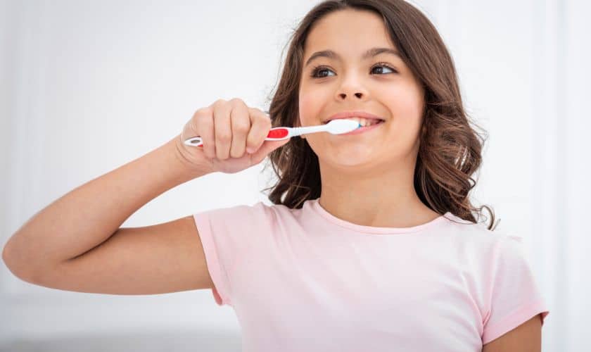 7 Signs It's Time For A New Toothbrush